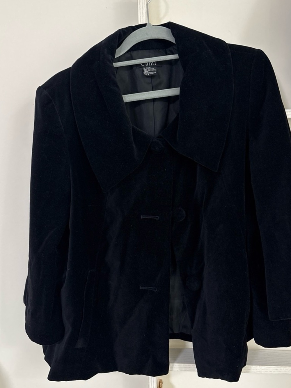 Cami NYC Black Velvet Wide Collar Blazer